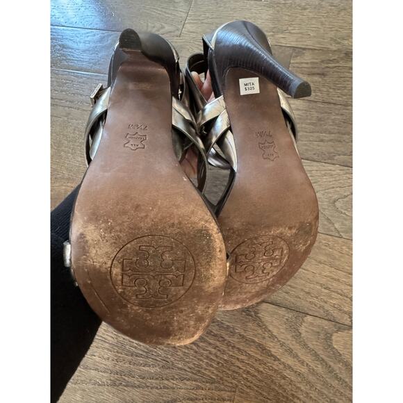 Tory Burch Heels Multiple Straps Silver Metallic Buckle Sandal Size 7.5M - Picture 6 of 8